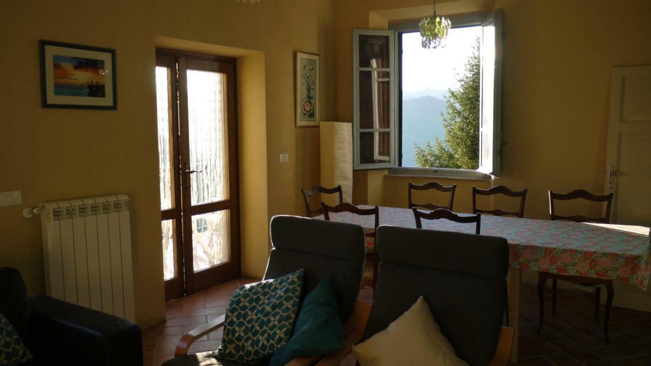 Villa Piscina Con Vista à Bagni di Lucca Extérieur photo